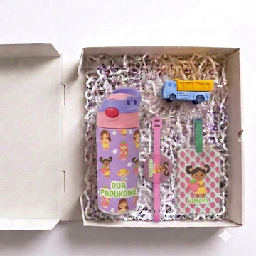 Pyari Behen Rakhi Hamper - Strawberry