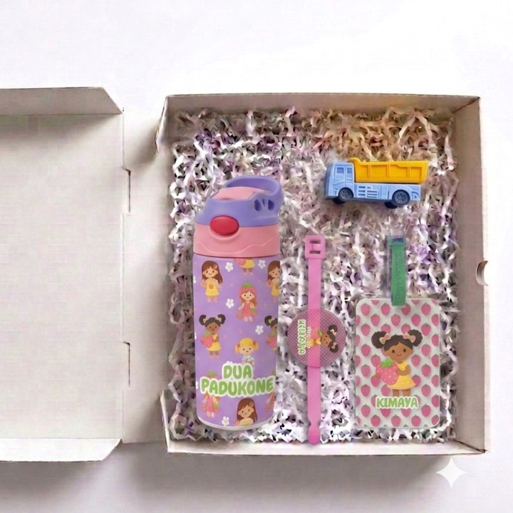 Pyari Behen Rakhi Hamper - Strawberry